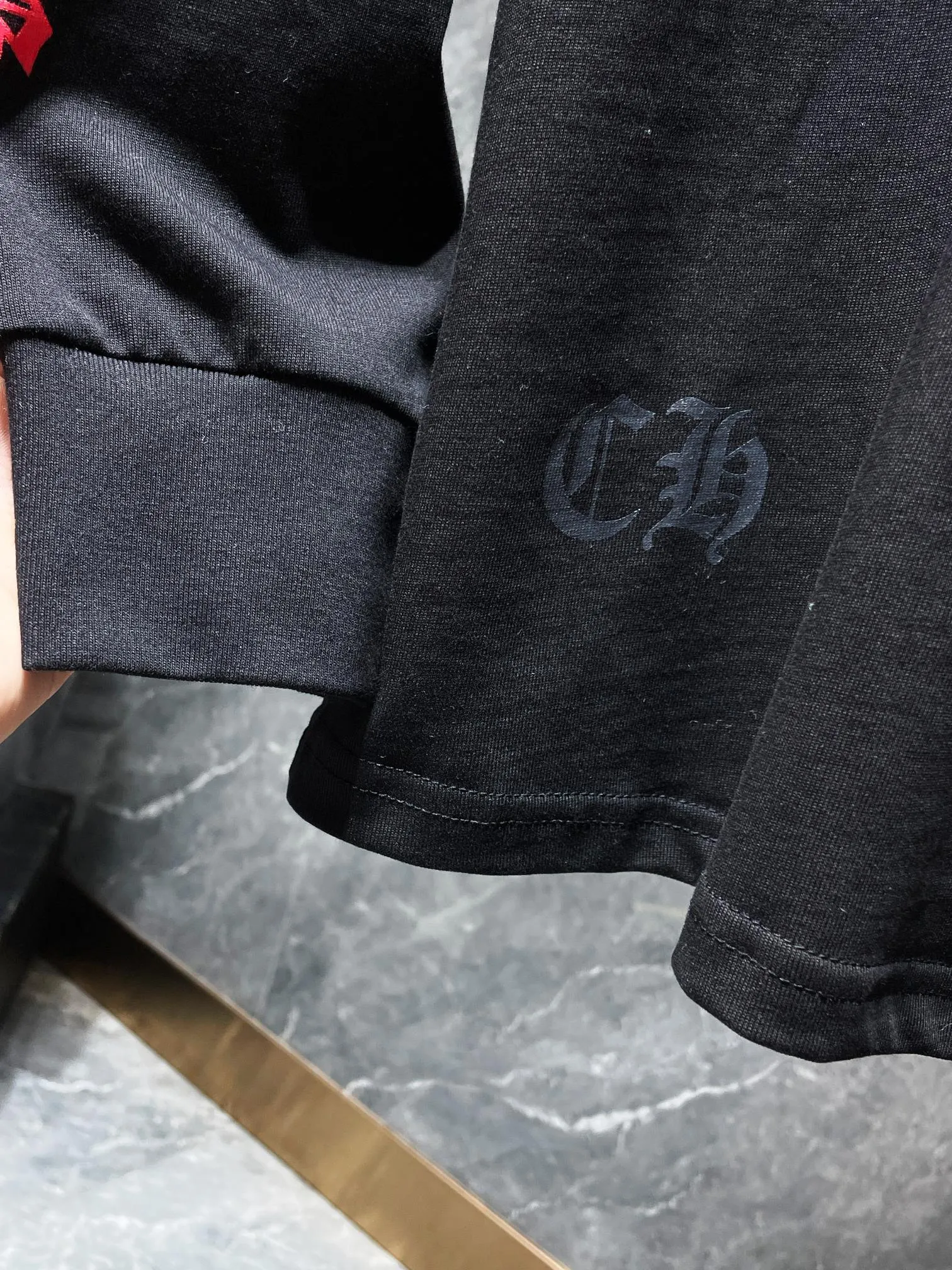 P160 Chrome Hearts🍁Long T series🍁 High-weight, environmentally friendly and high-quality top-quality fabrics Chrome classic scroll letter color cross group flower arm short sleeves Imported environmentally friendly glue printing and dyeing Counter synchronization 1:1 replica version Recommended color: black white Size: S, M, L, XL